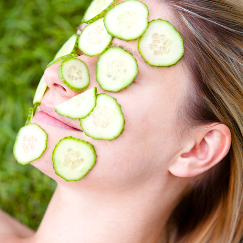 5 Beneficios Comprobados de la Cosmética Natural para una Piel Radiante