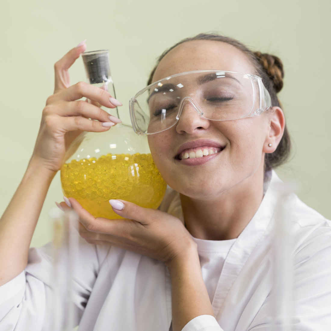 Cosmética Inteligente: Ingredientes Naturales Mejorados con Ciencia para una Piel Radiante